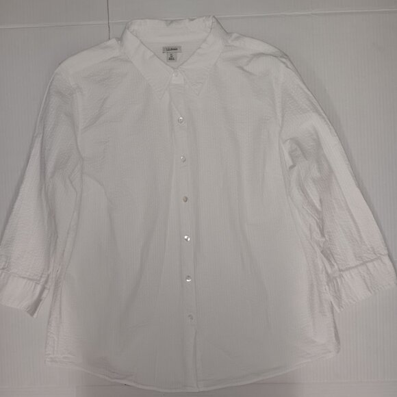 L.L.BEAN DOT EMBROIDERED BUTTON UP SHIRT - Picture 9 of 15